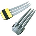 thumbnail image 3 of Juguetes de Halloween con forma de garra de plástico para cosplay de Wolverine, 3 of 4