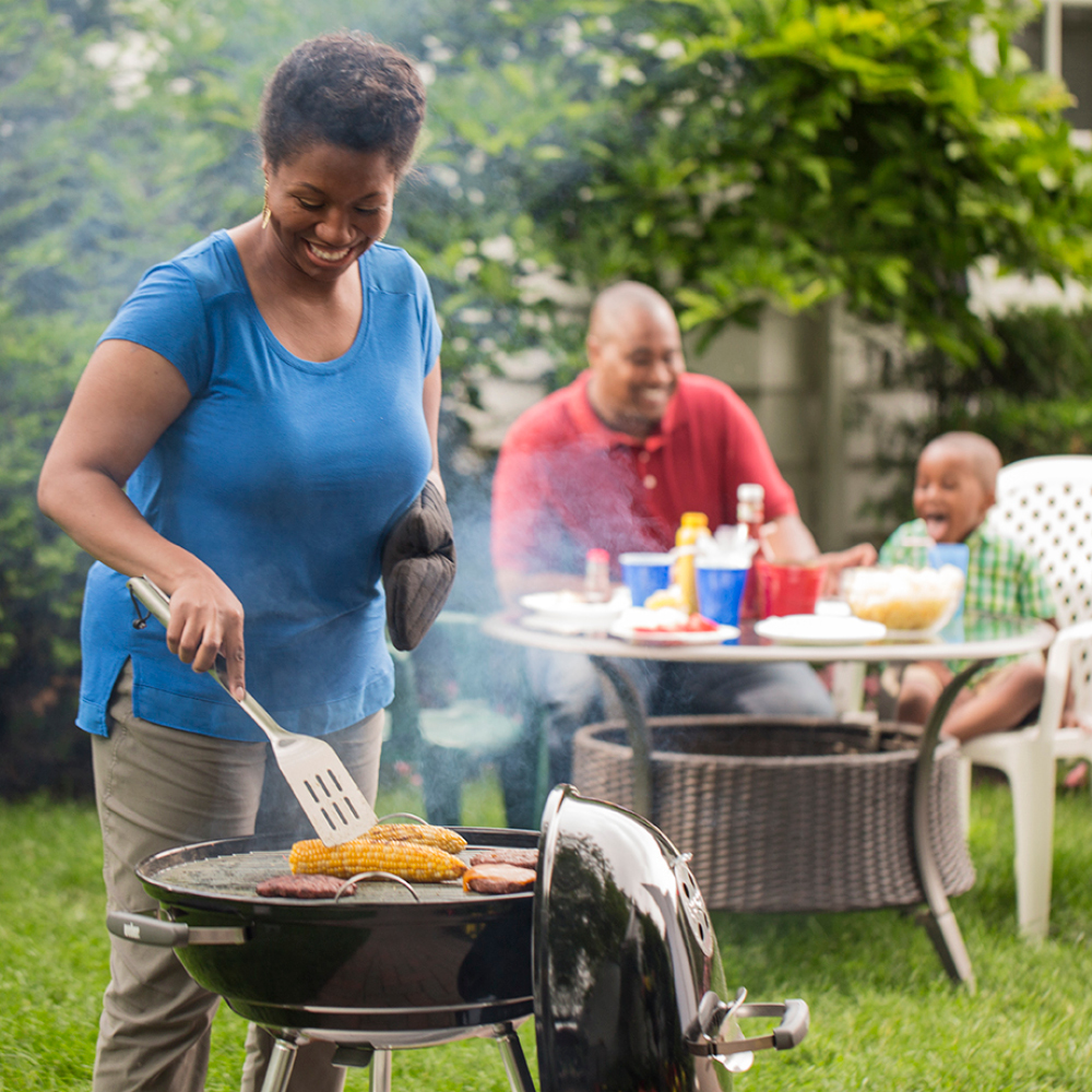 Weber Jumbo Joe Premium 22" Charcoal Grill photo 7