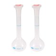 thumbnail image 1 of Frasco de medición volumétrica de plástico claro de cuello largo de 50 ml, 2 piezas, resistente al calor para laboratorio, 1 of 3
