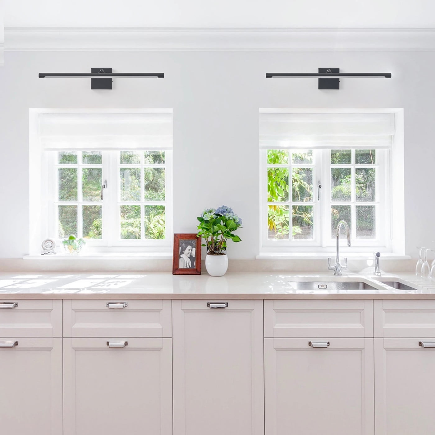 Modern LED Vanity Light Fixture Classic Bathroom Linear Wall Sconce Over the Mirror Black Industrial Vanity Lighting