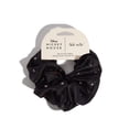 thumbnail image 1 of Hair Scrunchies Kitsch, tela de Mickey/Minnie, diamantes de imitación, color negro, 1 of 6