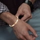 thumbnail image 3 of Brazalete de acero de titanio dorado para mujer con piedras de circonita cúbica, regalos de brazalete, 3 of 5