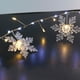 thumbnail image 4 of Luces LED para árbol de Navidad | Diseño de copo de nieve de petardo de cobre | Luces decorativas de hadas alimentadas por USB | 1 Pieza | 600 cm de longitud | Decoración interior blanca cálida, 4 of 9