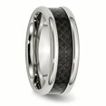 thumbnail image 4 of Acier Inoxydable Poli avec Incrustation de Fibre de Carbone Noir 8mm Bague 12 Taille, 4 of 6