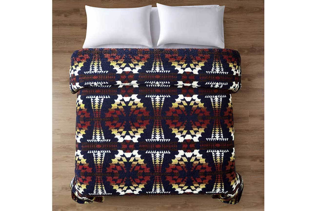 Pendleton Plush Sherpa Fleece Blanket Ultra Soft and Cozy Grand Canyon King Size Walmart