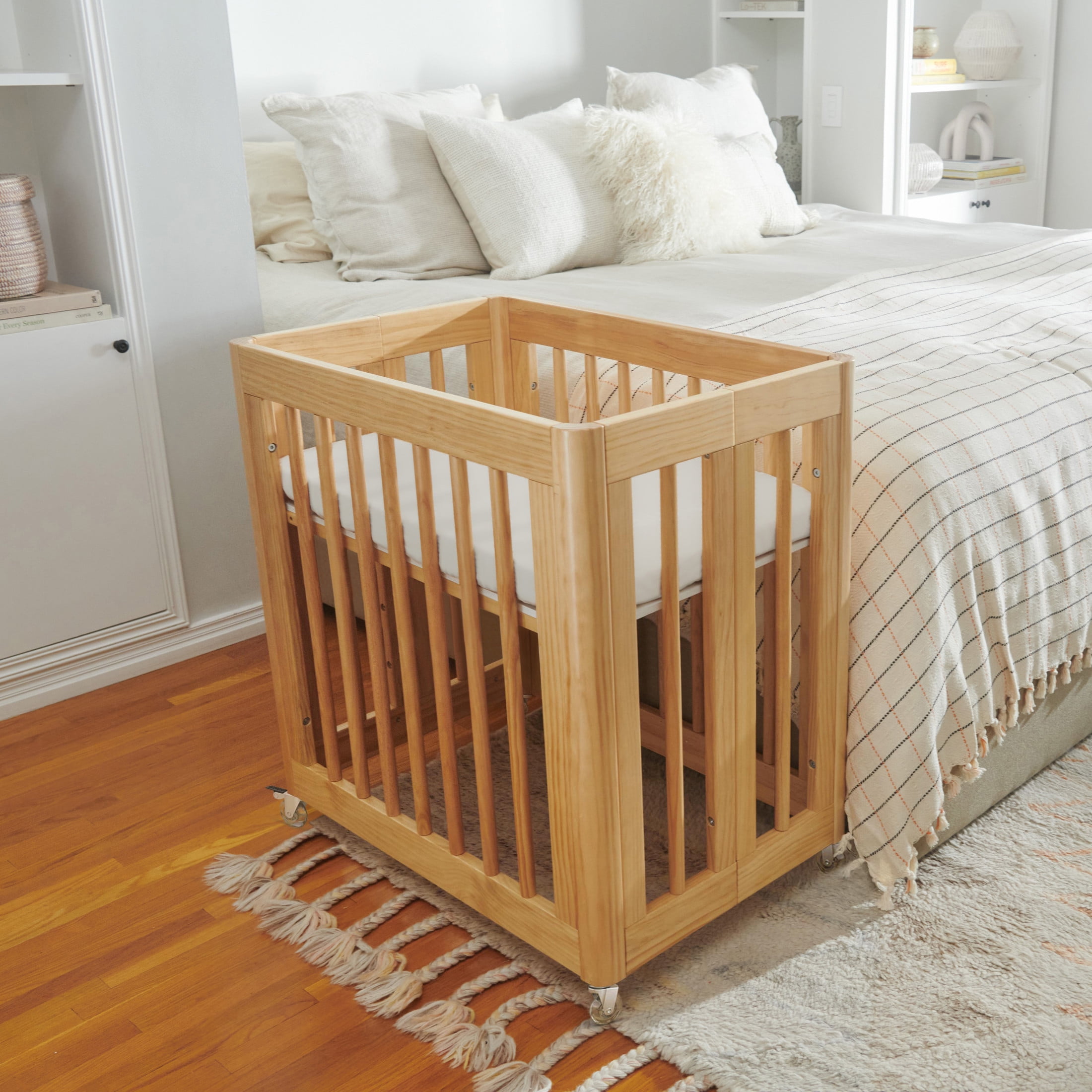 Babyletto All-Stages Bassinet Sheet in GOTS Certified Organic Muslin Cotton