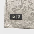 thumbnail image 3 of Jersey Playera  Adidas del Juventus Edición Especial X Nasa Para Hombre, 3 of 4