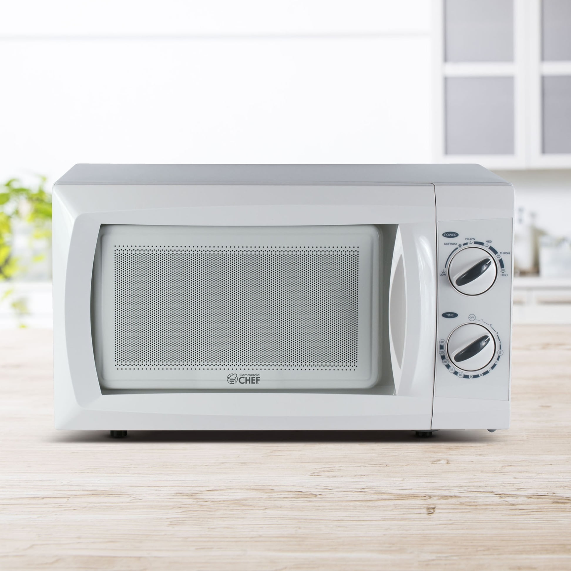 Commercial Chef CHM660B Countertop Microwave Oven, 0.6 Cu. ft, Black