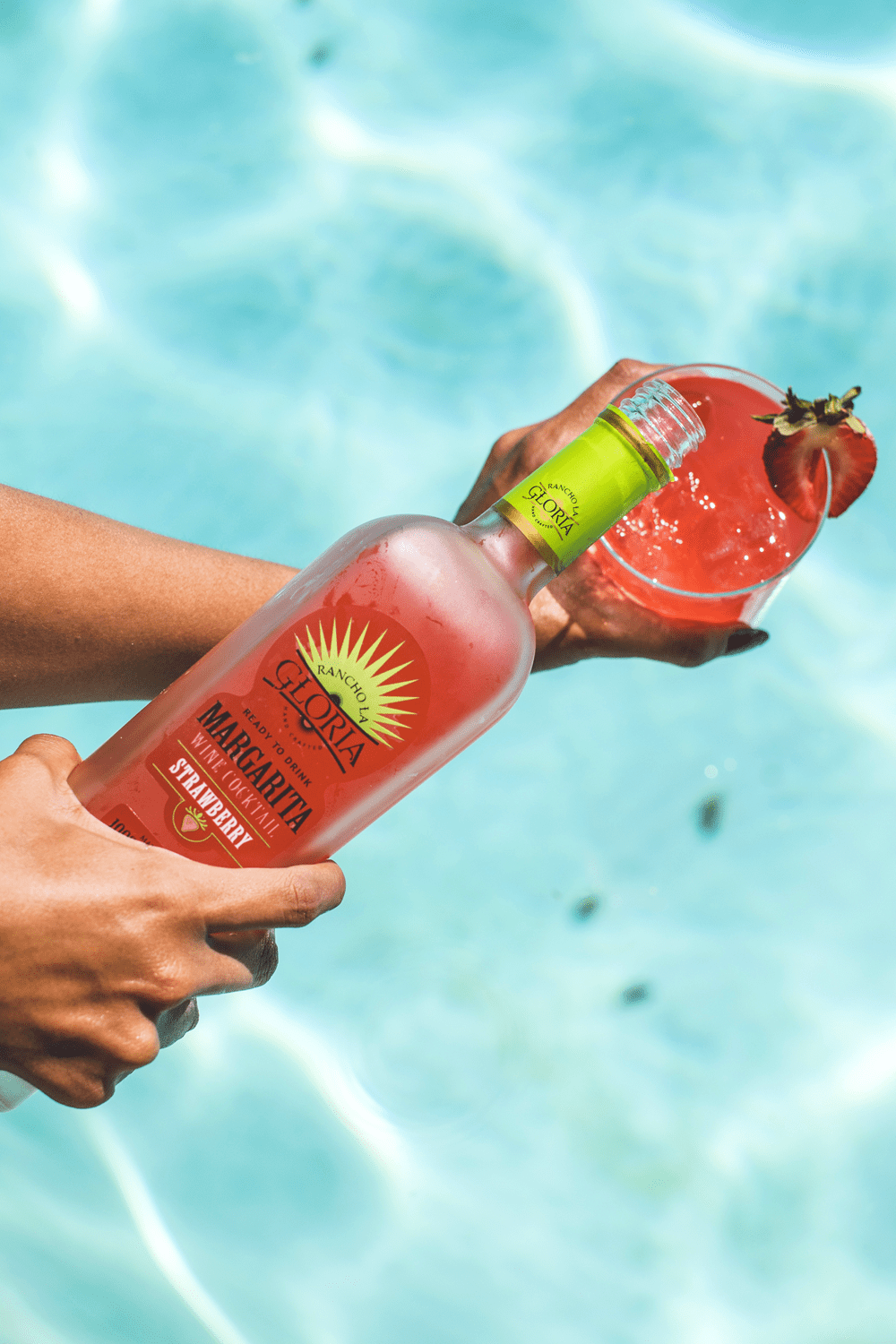 Rancho La Gloria Strawberry Margarita Wine Cocktail, 13.9% ABV, 750ml Glass Bottle, 5-150ml Servings