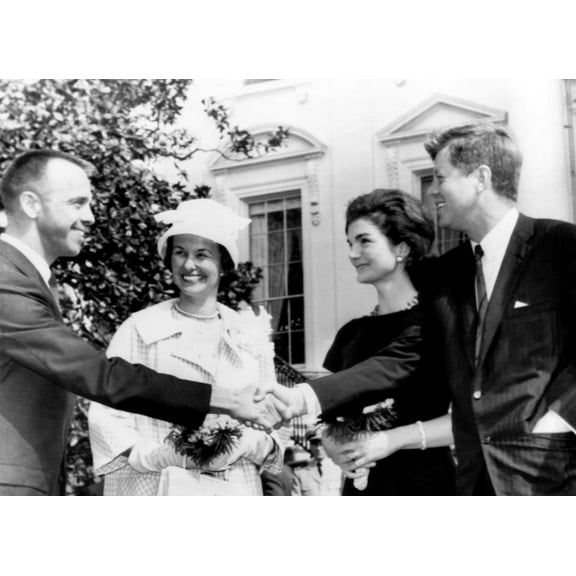 Astronaut Alan Shepard Jr. (1923-1998) History (24 x 18)