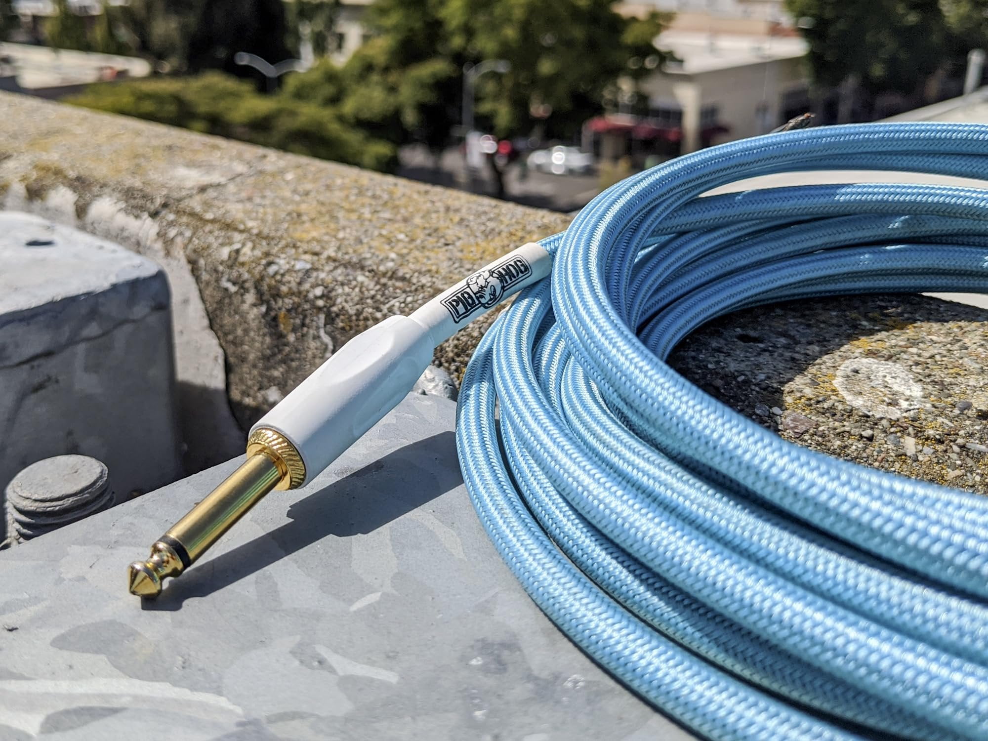 Pig Hog 10FT Straight Daphne Blue Instrument Cable