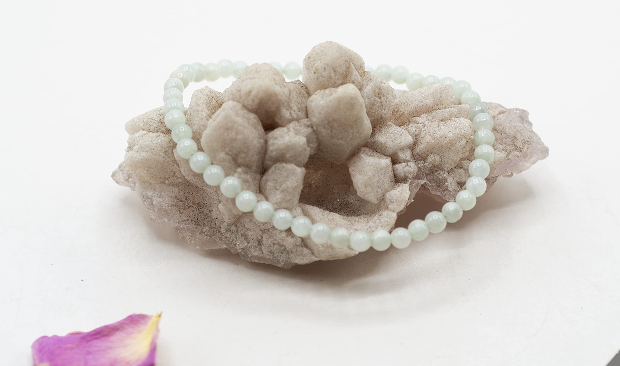 LTC Designs 4mm Round Jade Stretch Bracelet, 8" for Unisex Adults
