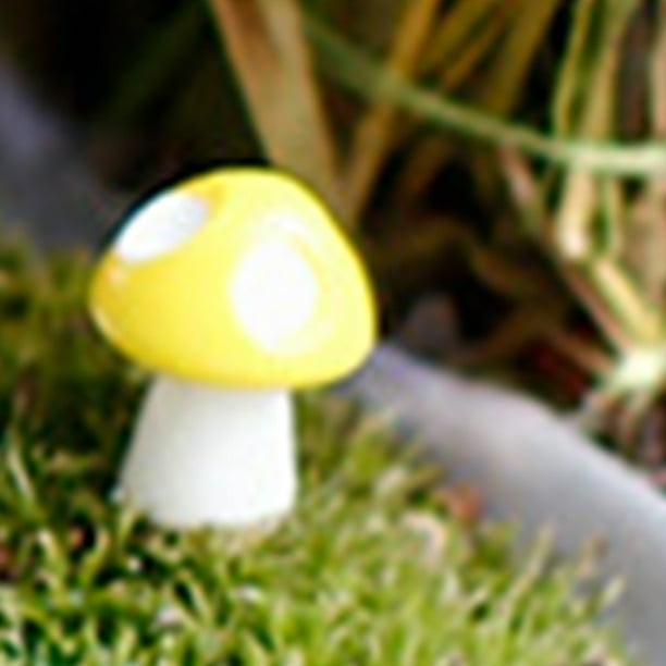 Trayknick 20Pcs Mini Artificial Mushroom Miniatures Fairy Garden Ornament  Resin Crafts Pink 