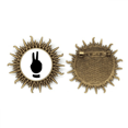 thumbnail image 1 of Pin de gancho de metal vintage Unbranded Silueta patron con forma de sol 4,5 cm, 1 of 3