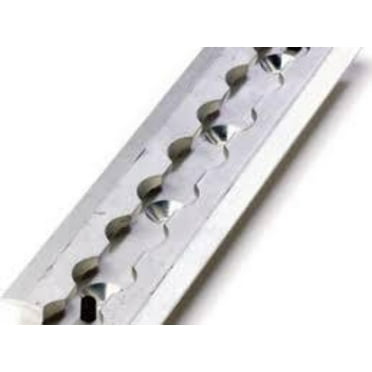 HD L-Track Section, Flanged, with 1/4" Countersunk Mounting Holes, 8" Long | FE200763