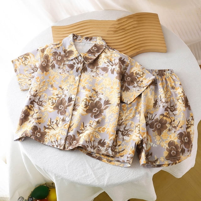 Conjuntos de solapa de manga corta para niños de verano, camisa de solapa de manga corta con estampado floral, top estilo playero informal + pantalones cortos sueltos con cintura elástica, conjunto de