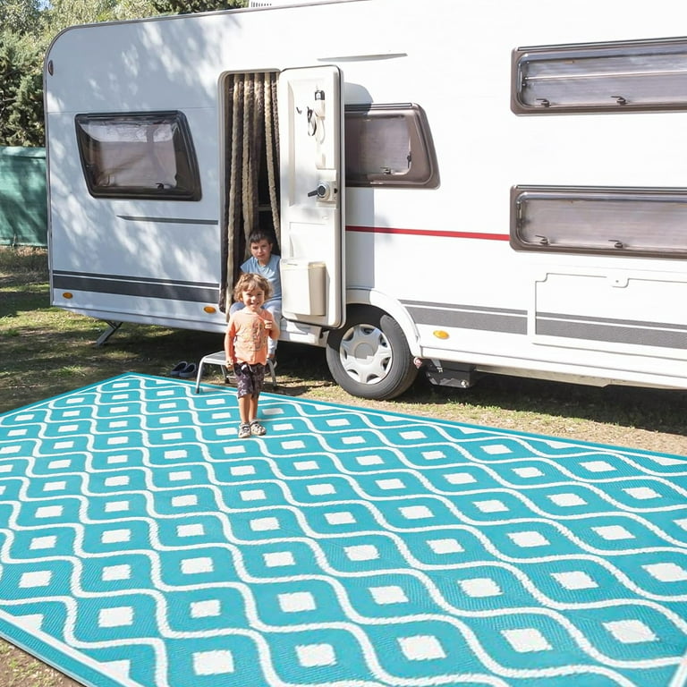 EVEAGE Outdoor Camping Rugs, Plastic Straw Rug Reversible RV Patio Mats  Outside Rug for Outdoors, RV, Patio, Backyard, Deck, Picnic, Beach, Camping,  Trailer (6x9FT) - EVEAGE