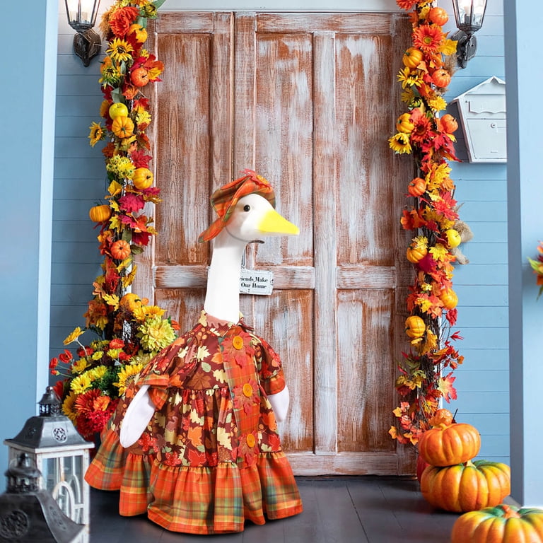HHBEAUTY Fall Goose Outfit Maple Porch Goose Dresses Clothes for Cement or  Plastic Porch Goose Costume for Yard Lawn Outdoor Garden Patio Statue  Thanksgiving Party Xmas Holiday Decor - Walmart.com