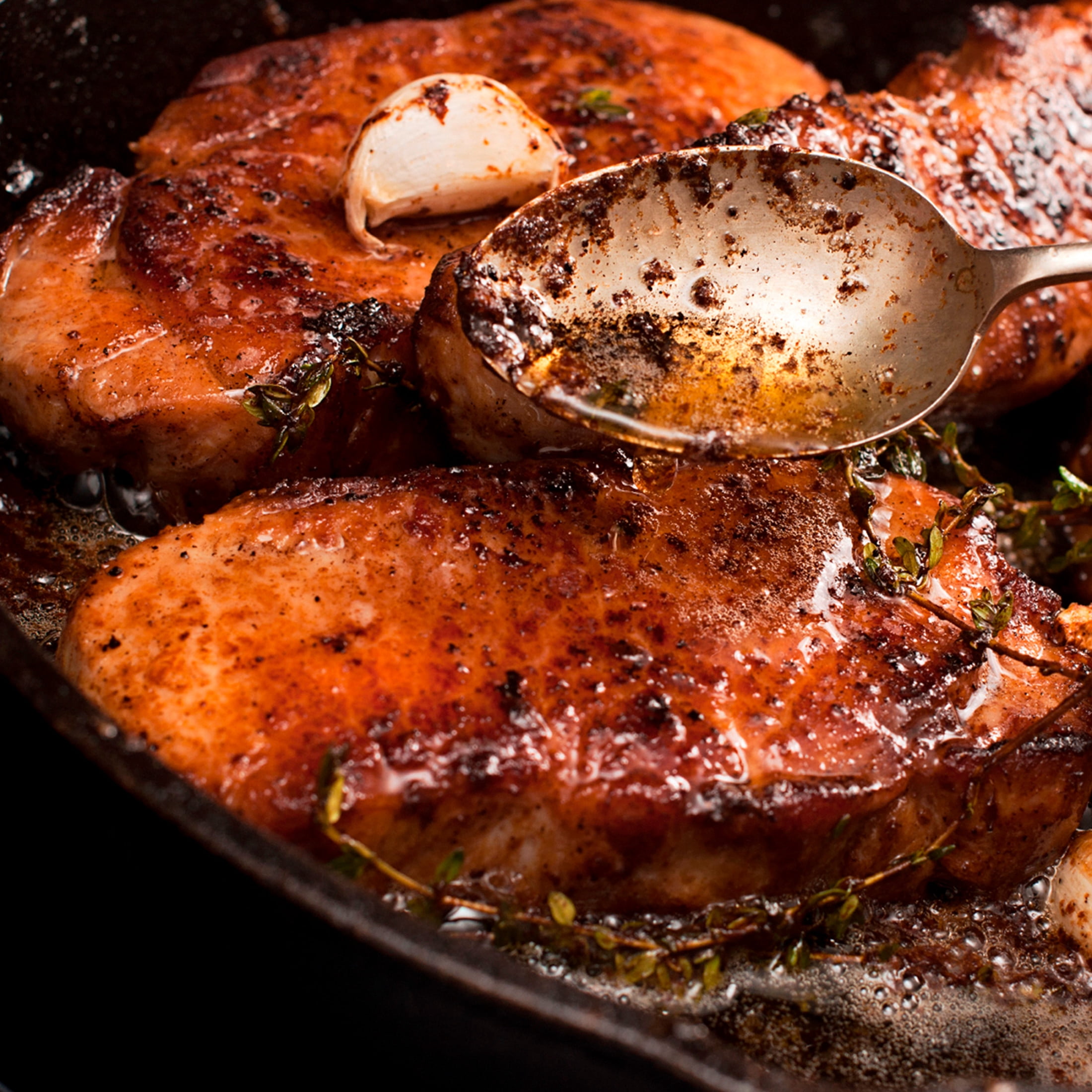 Pork Loin Chops, Boneless, Family Pack, 6 count, 1.56 - 2.93 lb Tray