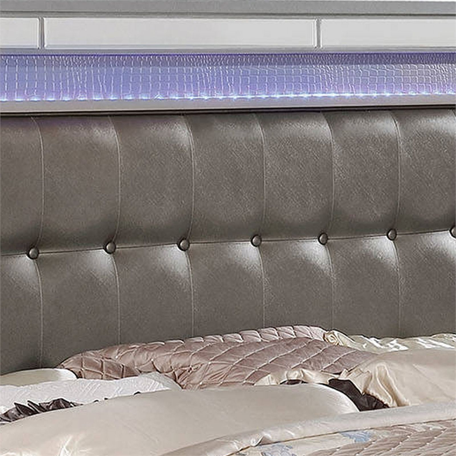 Contemporary Button Tufted California King Bed with Ornate Bun Feet,Silver - image 5 of 5
