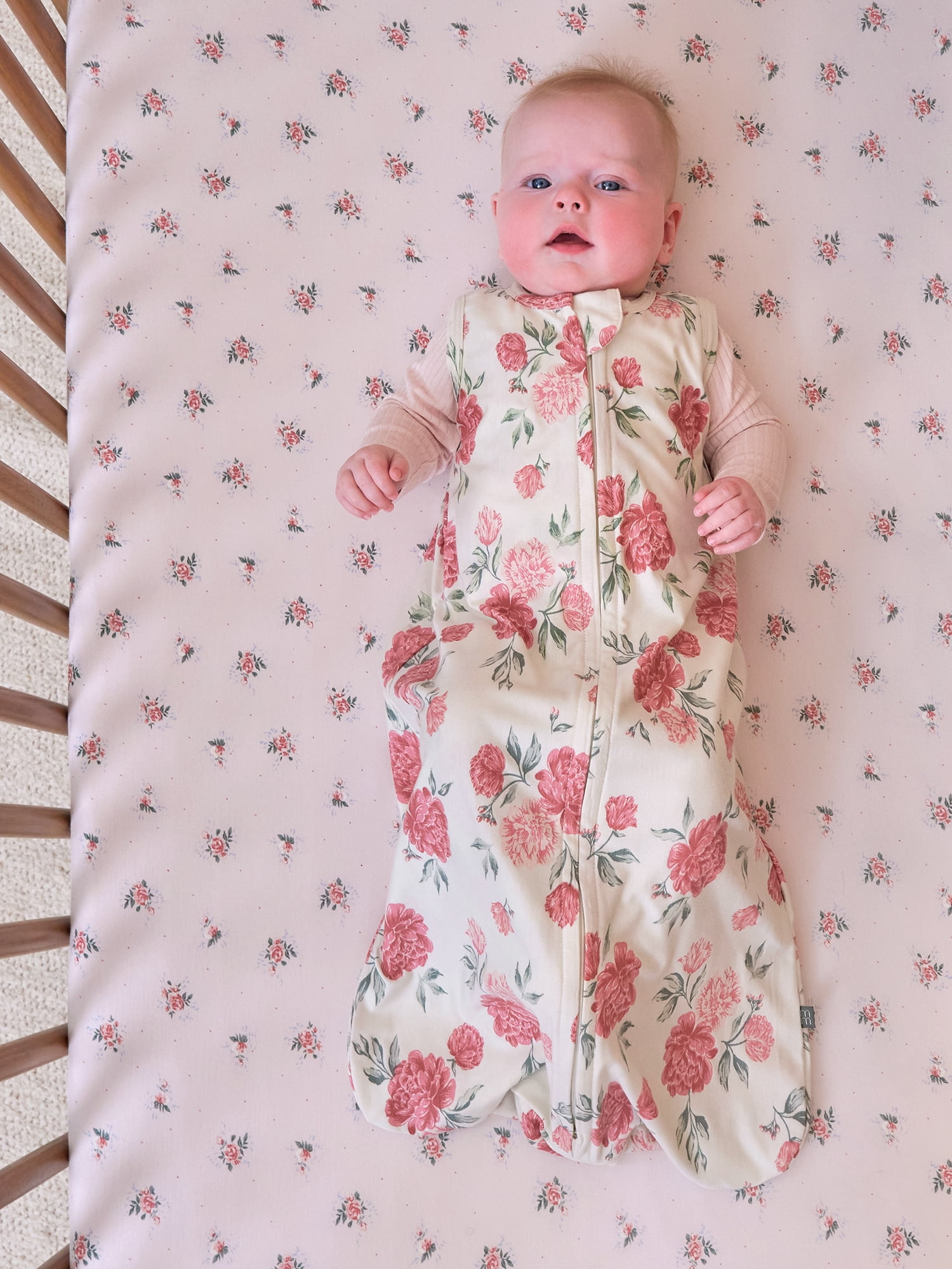 Modern Moments by Gerber Baby Neutral Two-Way Zip Super Soft Wearable Blanket, Flowers, Size 0/6 Months