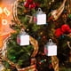 thumbnail image 5 of Set de adornos para bailes de Navidad | Pack de 3 bolas de decoración de espuma roja y blanca | Decoración ligera para colgar en Nadales para Árboles, Paredes, Fiestas | 2,36" de diámetro | Acabado, 5 of 6