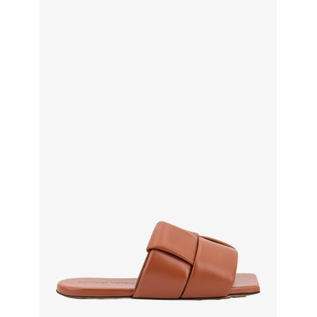 

WOMAN Woven leather sandals