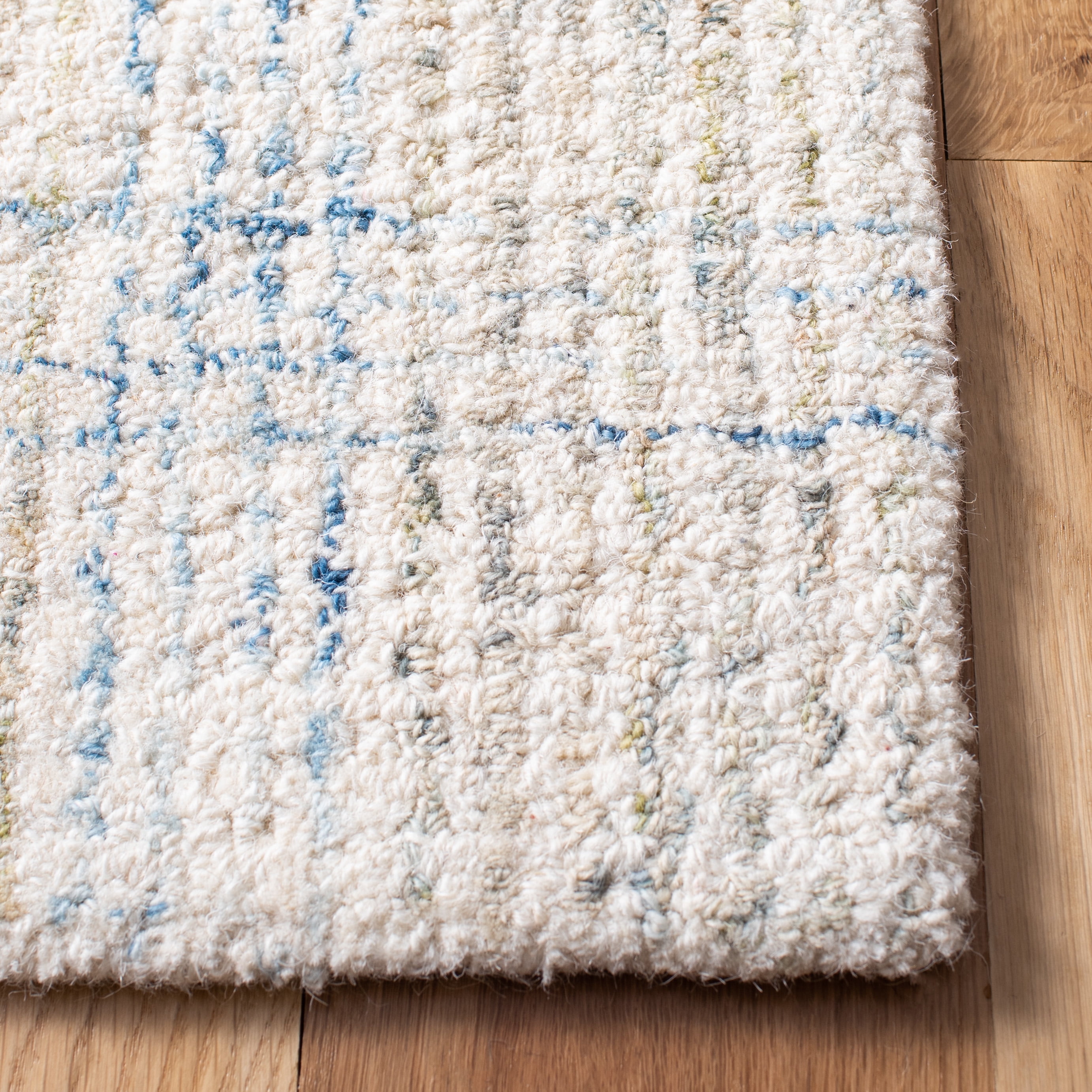 SAFAVIEH Abstract Valentina Plaid Area Rug, Ivory/Beige, 6' x 9'