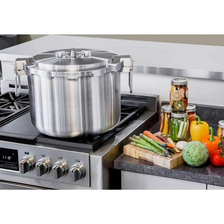 Buffalo 32 Quart Stainless Steel Pressure Cooker Extra Large Canning Pot  with Lid for Commercial Use - Easy to Clean Induction Stove Top Pressure