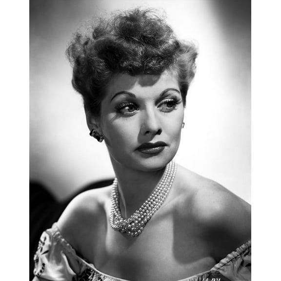 Lucille Ball Portrait in Black and White Photo Print (24 x 30)