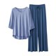 thumbnail image 1 of Conjunto de pijama con cuello en V para mujer: top de manga 3/4 y pantalones anchos, color liso, ropa de dormir ligera, tallas L/XL, 1 of 3
