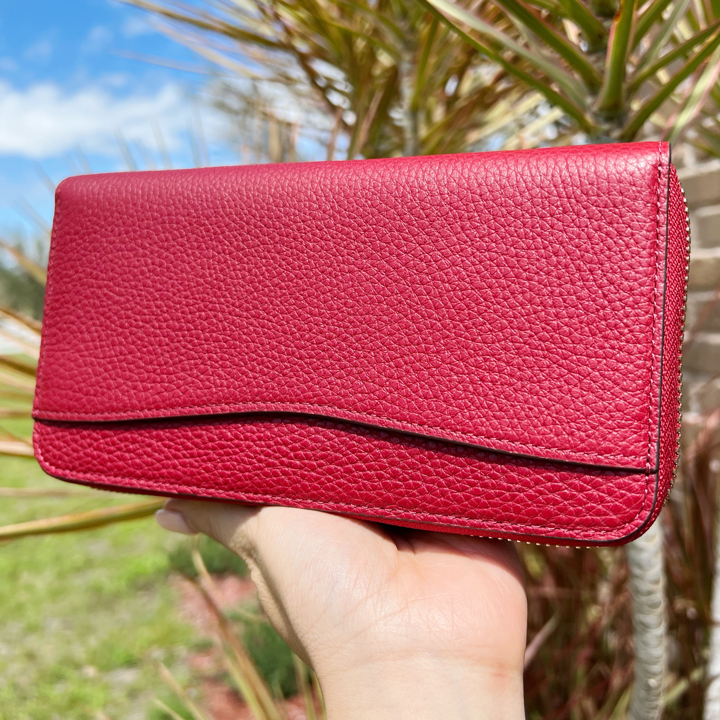 Card Holder - Red leather gusseted card holder