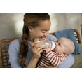 thumbnail image 2 of Biberon en verre naturel Philips Avent avec tétine Natural Response, 8oz, 3pk, SCY913/03, 2 of 2