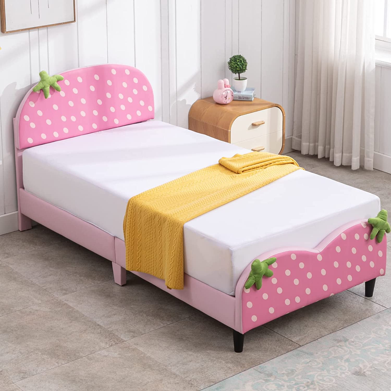 verlies uzelf Verspreiding inkomen Toddler Bed, Twin Bed Frame for Kids with Headboard, No Box Spring Needed  PU Leather for Kids Girls, Wooden Platform Twin Toddler Floor Bed, Beds for  Kids with Slatted Bed Base(Strawberry) -