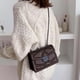 thumbnail image 4 of Bolso bandolera elegante para mujer, tipo clutch, tipo cartera, tipo bandolera Café, 4 of 7