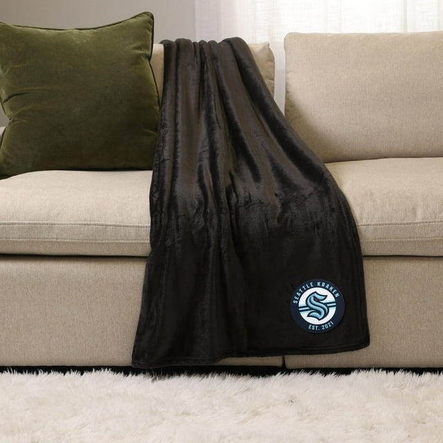 NHL, NBA, MLB Black Sports Throw Blanket, 50" x 60"