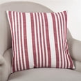 thumbnail image 1 of SARO 1952.R20S Coussin Décoratif Carré à Rayures Côtières de 20 Po Rempli de Duvet Rouge, 1 of 1