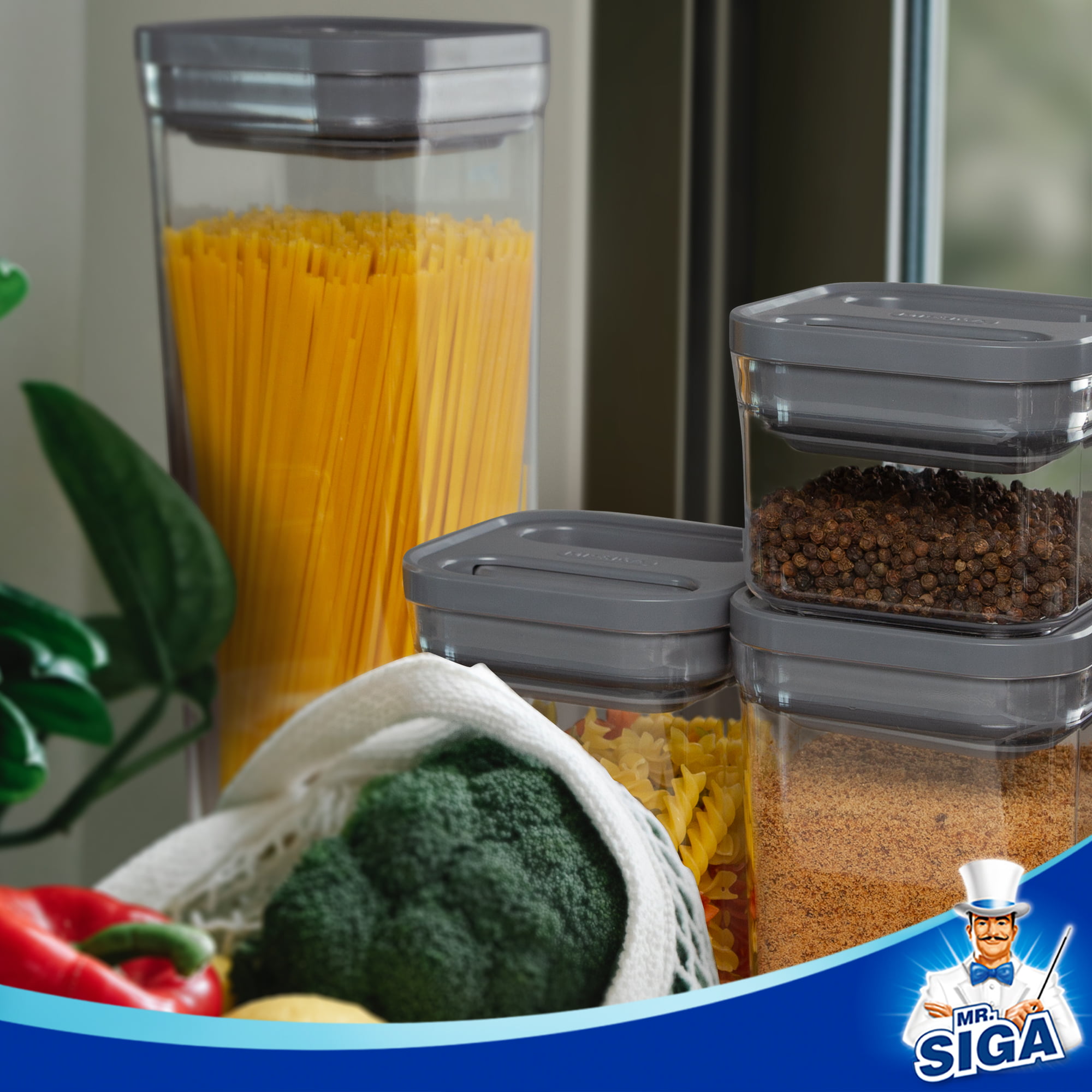 MR.SIGA 4 Pack Airtight Food Storage Container Set, with One-handed Le