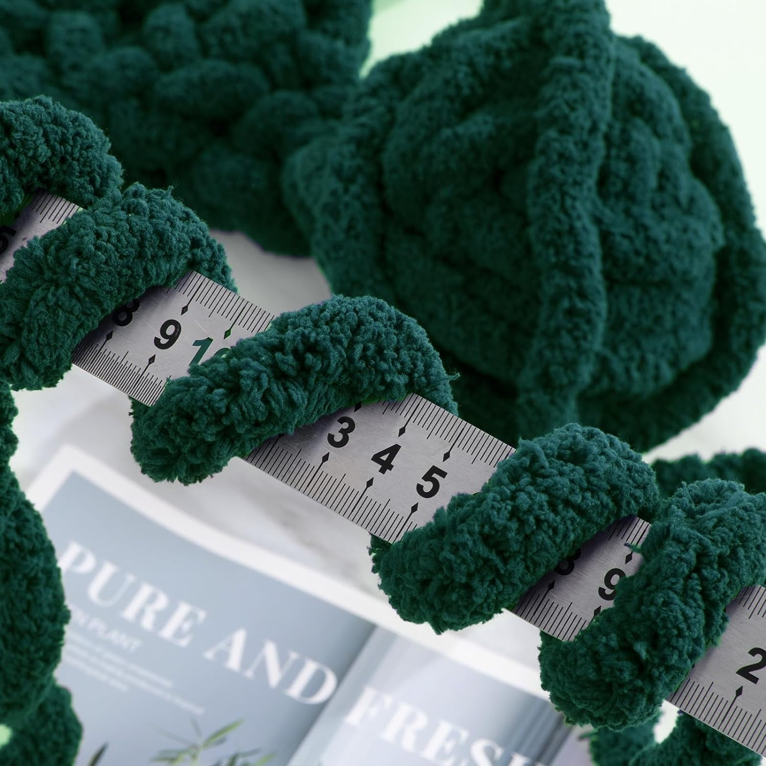 8 Pack Chunky Chenille Yarn - Super Soft Bulky Knitting Yarn for Blankets Scarf DIY, 8oz/27yds per Skein, Fluffy Plush Yarn for Crochet & Hand Knitting