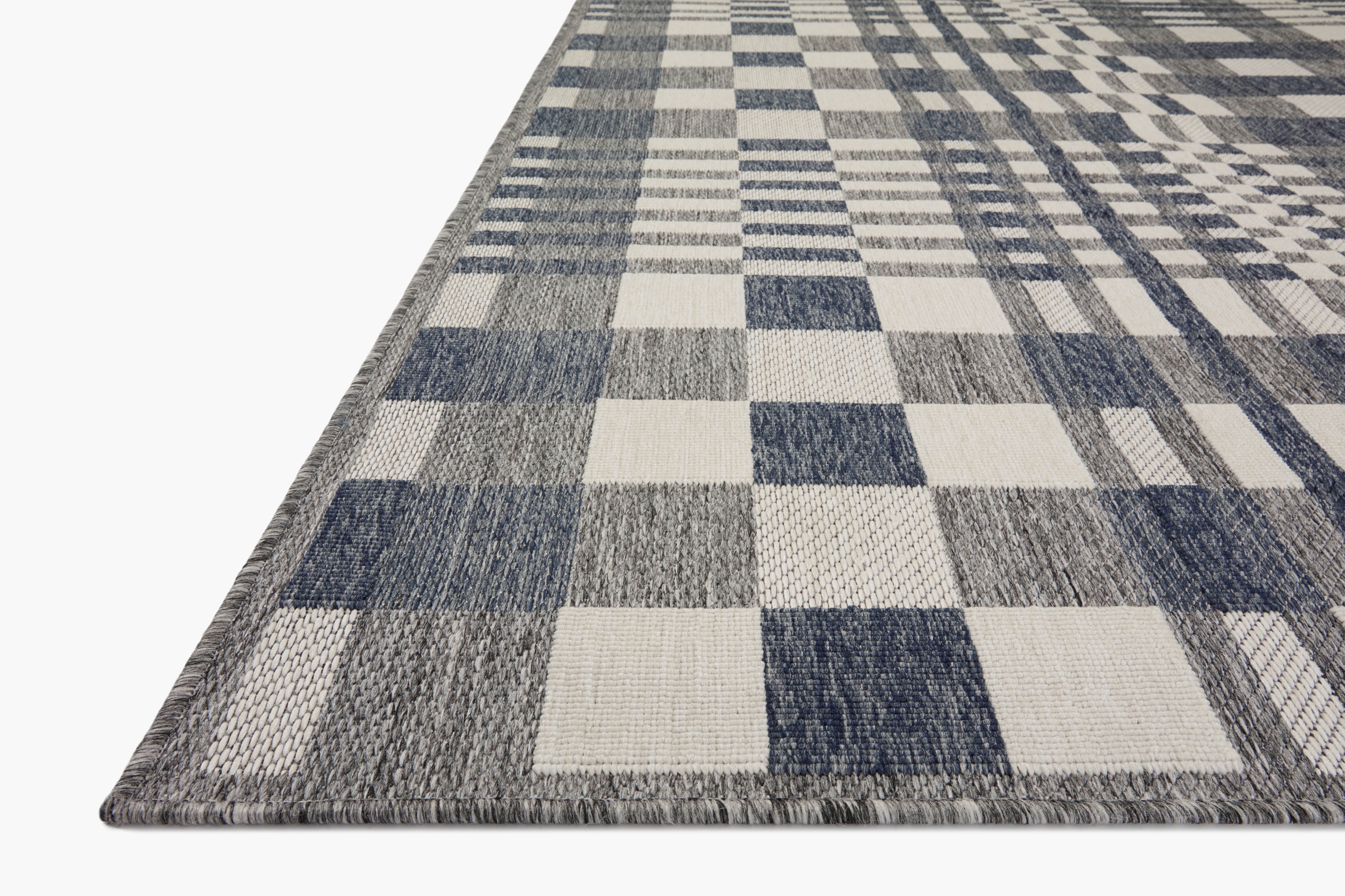 Indoor Outdoor Loloi Rainier Ivory / Denim 7'-10" x 10'-10" Area Rug