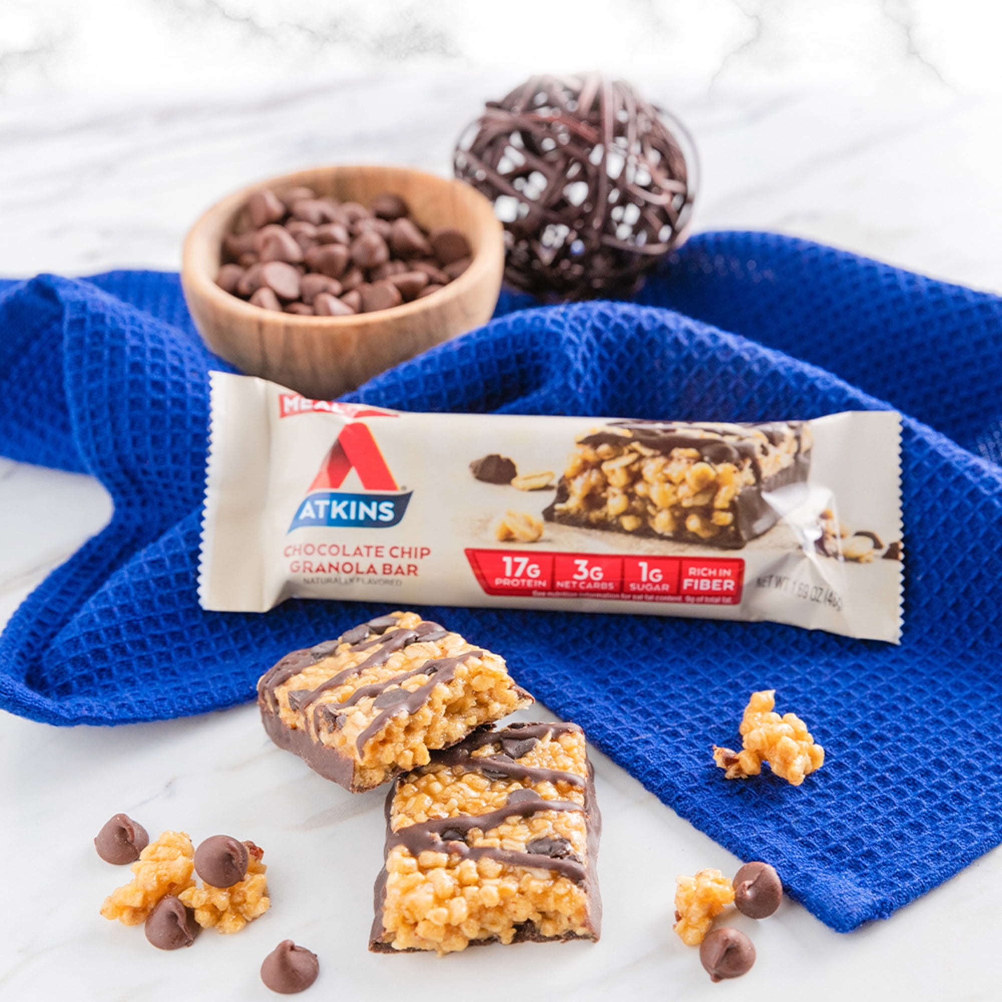 Atkins Chocolate Chip Granola Protein Meal Bar, High Fiber, Low Sugar, Meal Replacement, Keto Friendly, 6/8 Packs