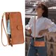 thumbnail image 1 of Funda para iPhone 16 Pro Cartera de Mano con Cremallera y Correa Cruzada Desmontable, 1 of 5