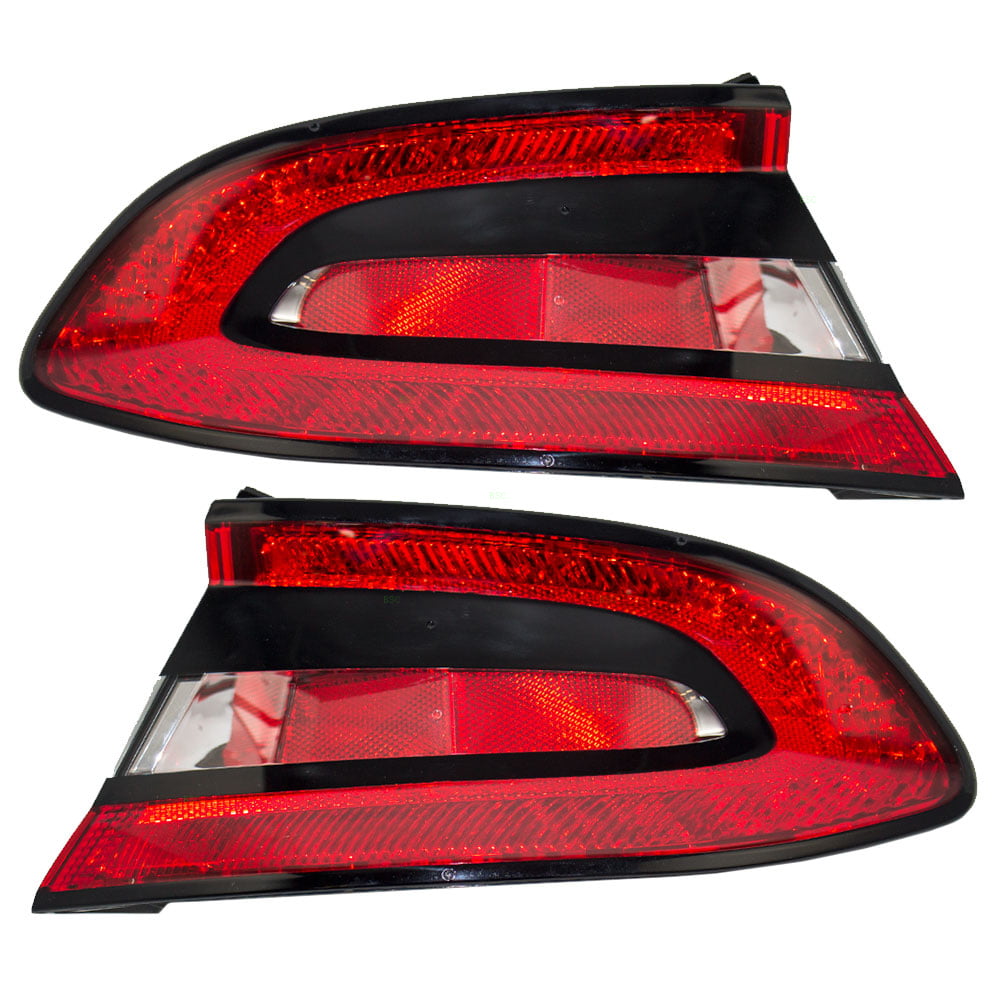Passengers Taillight Tail Lamp Quarter Panel Mounted Lens Replacement for Dodge 68081394AH 