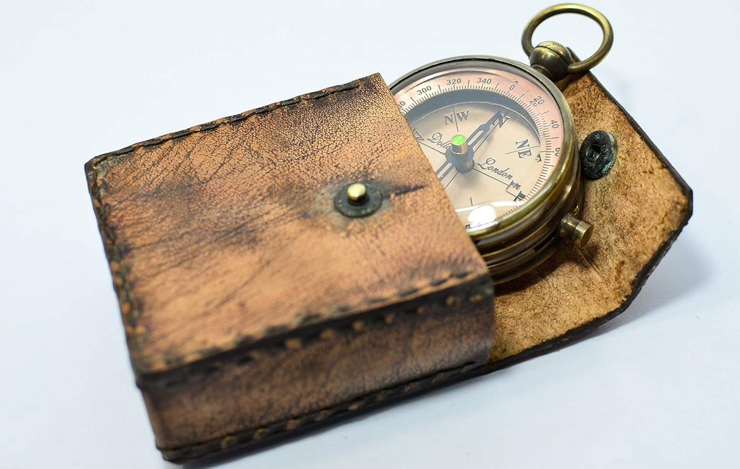 Maritime Treasures Vintage Brass Compass with Leather Case – Antique Pocket Compass, Handmade Nautical Navigation Tool, Gift for Men, Hiking Camping Survival Gear, Collectible Maritime Compass