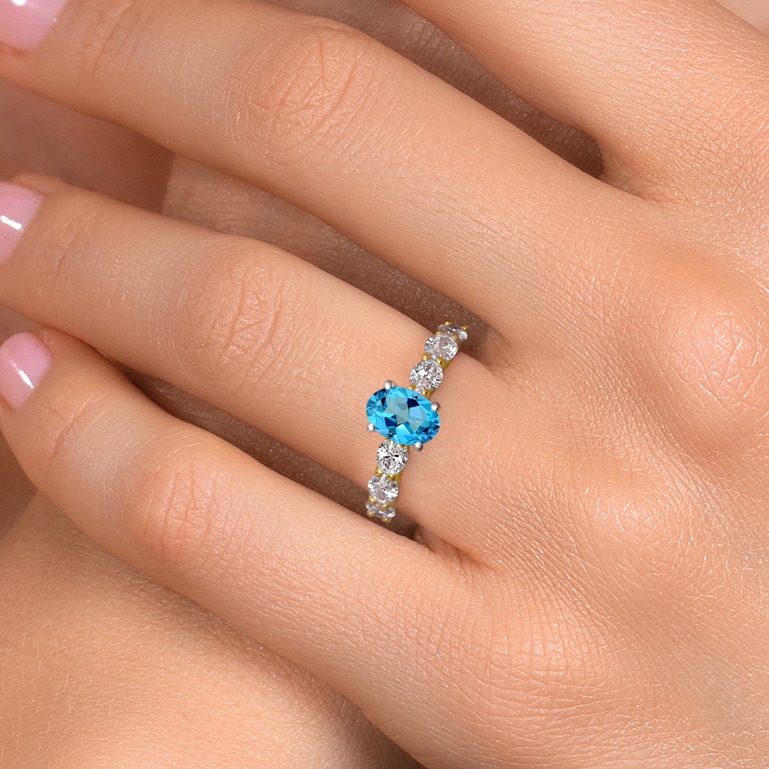 Gem Stone King 14K Two Tone Gold American Blue Mystic Topaz and Lab Grown Diamond Engagement Ring for Women | 1.90 Cttw | Oval 7X5MM | Gemstone November Birthstone | Size 8
