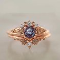 thumbnail image 1 of Anillo de compromiso de oro rosa con baño de oro rosa europeo y americano con circonita esmeralda, 1 of 5