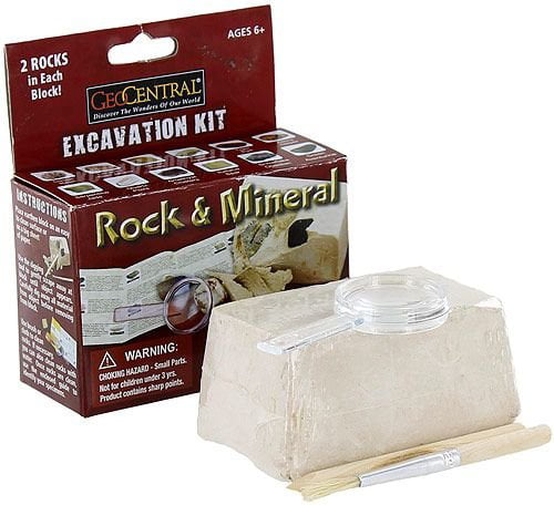 GeoCentral Minerals from Around The World Discovery Kit 