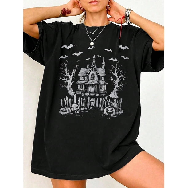Women's Round Neck Short Sleeved T-Shirt With Haunted House And Bat Prints, Halloween T-Shirt, Suitable For Spring And Summer