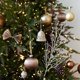 thumbnail image 4 of ADDHAT 10Ud Hojas Decorativas De Plástico Plateadas Para Usar En Árboles Y Fiestas, 4 of 8