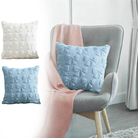 Xuniizn Christmas Pillow Covers 18x18 inch Xmas Decorations Soft Plush Faux Fur Wool Christmas Throw Pillow Cases Winter Holiday Decor for Sofa Living Room, Light Blue